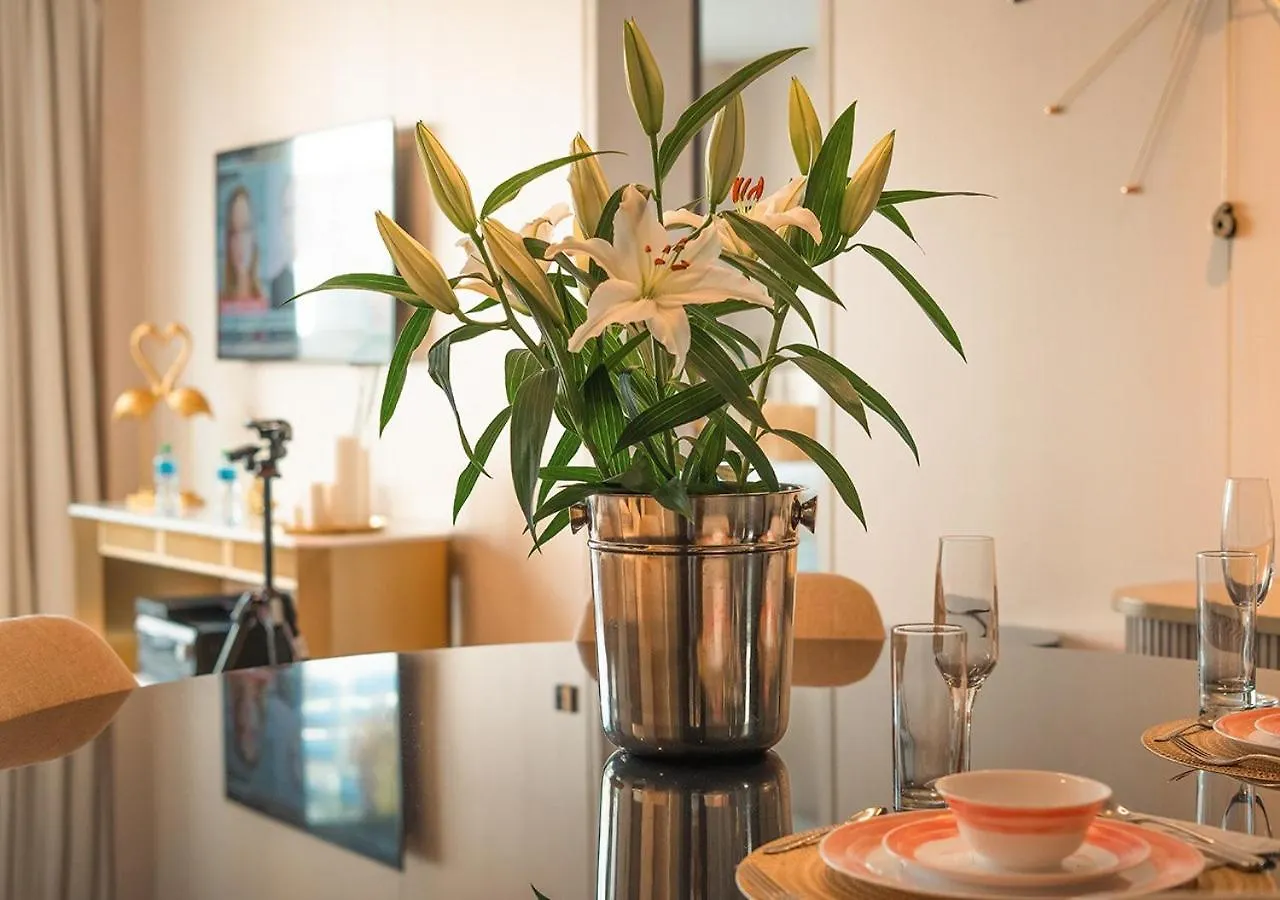 Luxury 2 Bedroom Apartment In The World Famous Resort Dubai