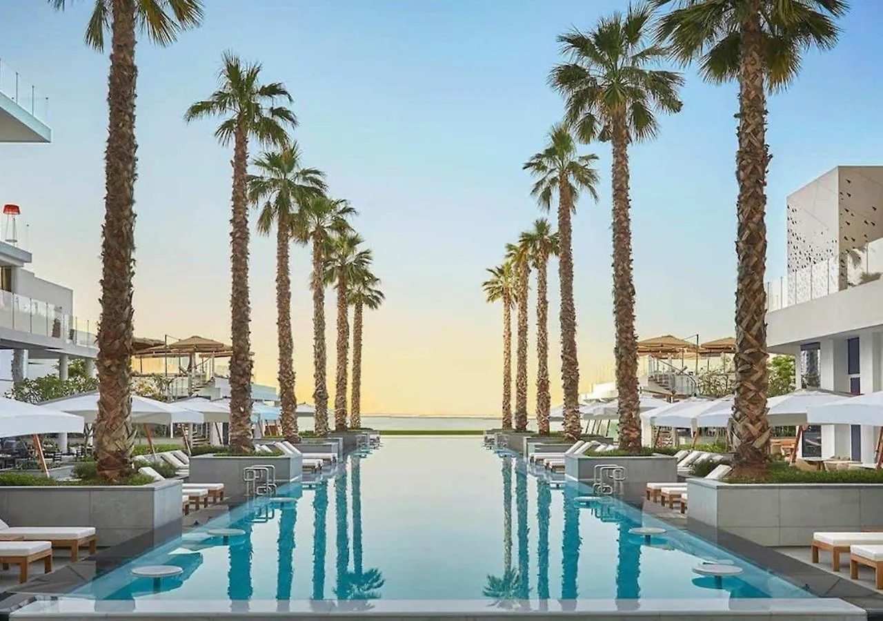 Luxury 2 Bedroom Apartment In The World Famous Resort Dubai