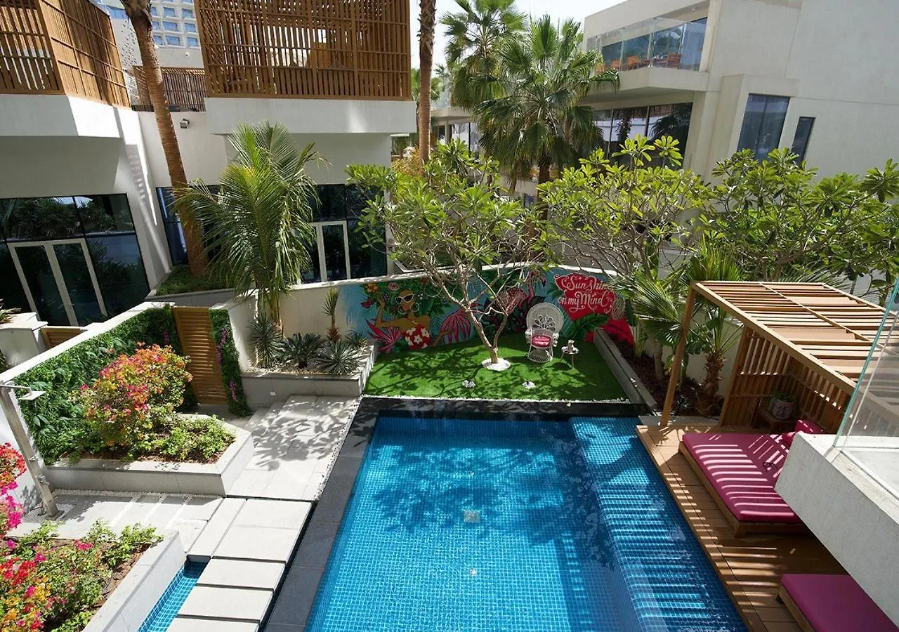 Luxury 2 Bedroom Apartment In The World Famous Resort Dubai 0*,